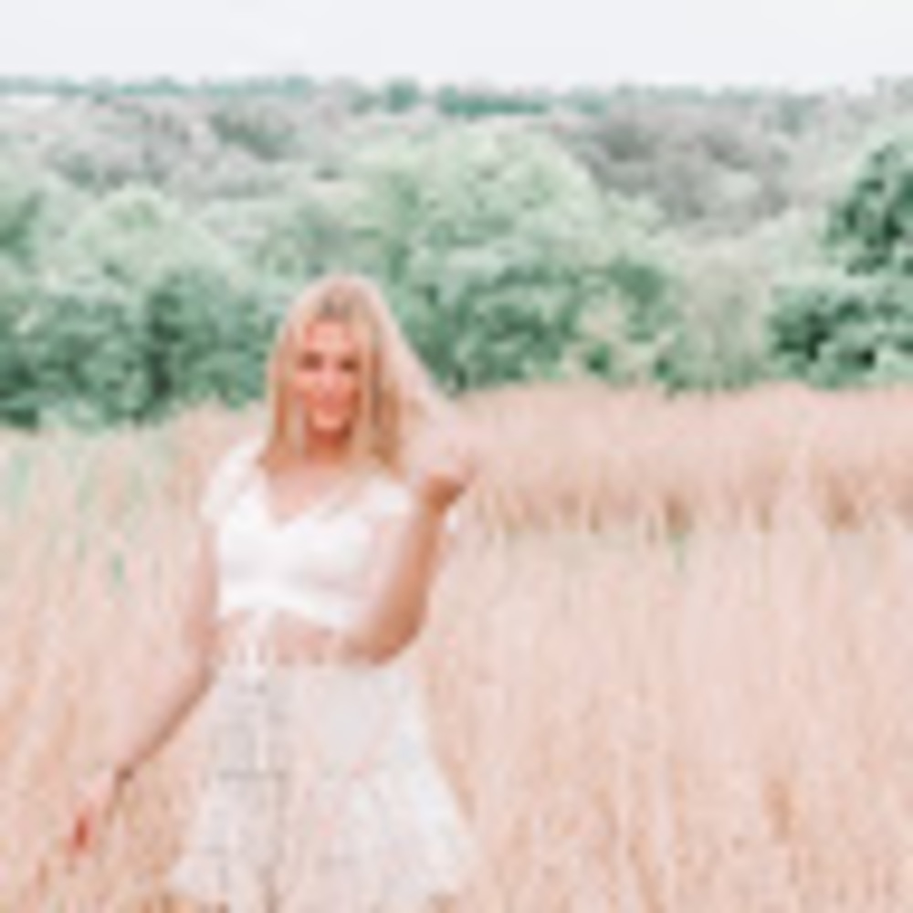 Meet your Posher, Paige